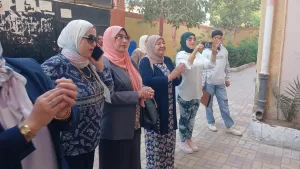 مدير عام الشروق التعليمية تزور مدرسة الشروق وتتابع العملية التعليمية وفعاليات الانتخابات 25 - جريدة المساء