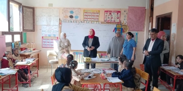 جولة تفقدية للهواري بمدارس بني سويف.. ومتابعة تنفيذ برنامج تنمية مهارات العربية  1 - جريدة المساء