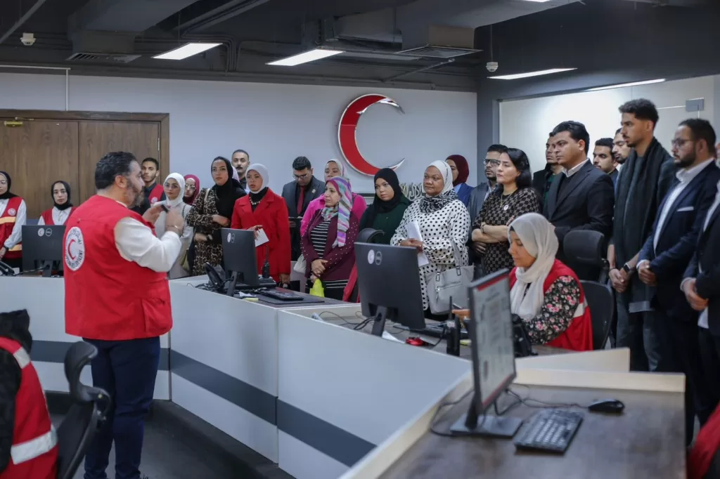 "اتحاد بشبابها" يزور الهلال الأحمر ويشارك في تعبئة المساعدات الإنسانية لغزة 25 - جريدة المساء