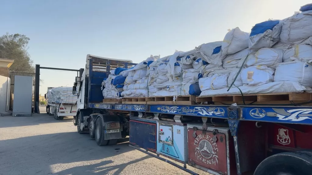 قافلة جديدة محمّلة بأكثر من 11 ألف طن مساعدات و47 ألف بطانية لدعم أهالي غزة   25 - جريدة المساء