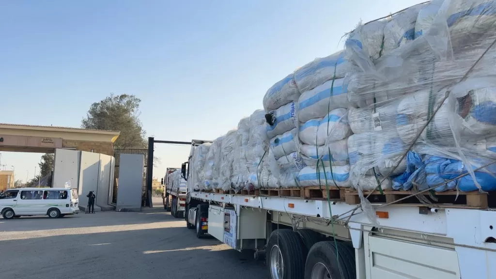 قافلة جديدة محمّلة بأكثر من 11 ألف طن مساعدات و47 ألف بطانية لدعم أهالي غزة   23 - جريدة المساء