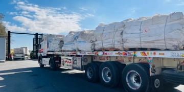 الهلال الأحمر يدفع بـ 260 ألف سلة غذائية و 50 ألف بطانية لقطاع غزة 1 - جريدة المساء الهلال الأحمر يدفع بمساعدات العزة الـ 82 لـ غزة