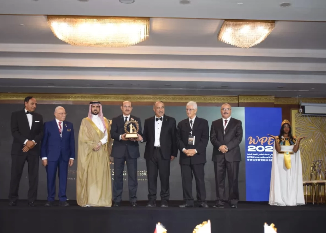 رئيس جامعة مدينة السادات يتسلم جائزة الكنانة في نسختها الثانية 20 - جريدة المساء رئيس جامعة مدينة السادات يتسلم جائزة الكنانة في نسختها الثانية 19 - جريدة المساء