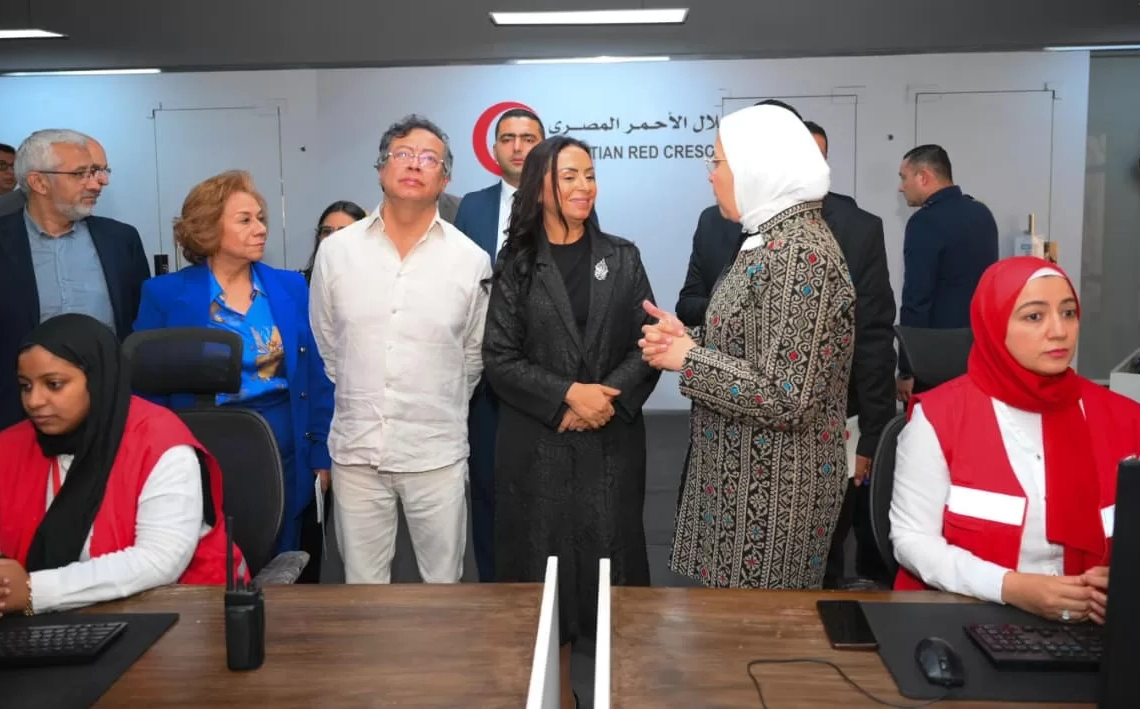 الهلال الأحمر: أكثر من 650 ألف طن مساعدات إنسانية لغزة وتنسيق مع 59 دولة 14 - جريدة المساء رئيس جمهورية كولومبيا يزور الهلال الأحمر المصري