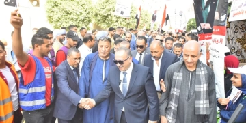 وسط أجواء من الانضباط والإقبال المتزايد.. محافظ أسيوط يتفقد لجان انتخابات النواب 2025 1 - جريدة المساء