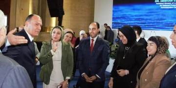 محافظ بني سويف يناقش تقرير مشاركة وحدة السكان في فعاليات المؤتمر العالمي للسكان والصحة والتنمية البشرية " PHDC’25" في نسخته الثالثة 1 - جريدة المساء