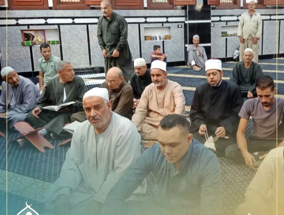 مقارئ الجمهور تُزهِر مساجد كفر الشيخ نورًا وإيمانًا عقب صلاة الجمعة 18 - جريدة المساء مقارئ الجمهور تُزهِر مساجد كفر الشيخ نورًا وإيمانًا عقب صلاة الجمعة 17 - جريدة المساء