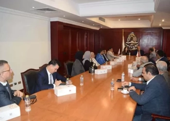 وفد اقتصادي مغربي يزور غرفة القاهرة لبحث سبل تعاون جديدة