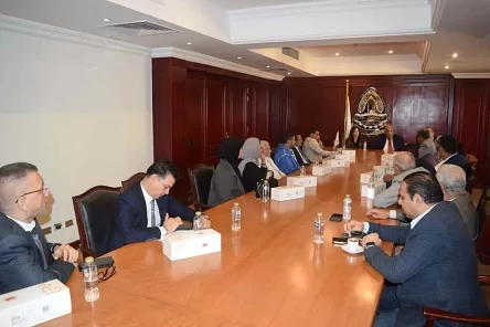 وفد اقتصادي مغربي يزور غرفة القاهرة لبحث سبل تعاون جديدة