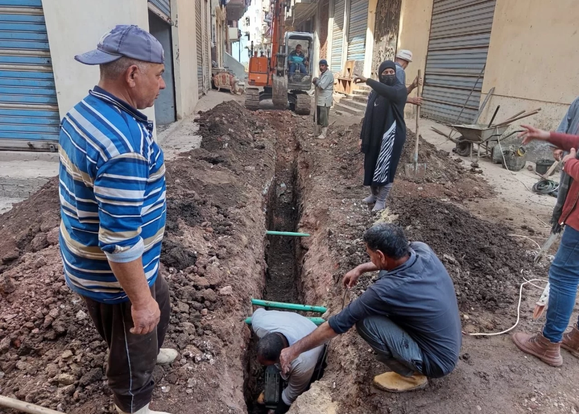 محافظ كفرالشيخ يؤكد تركيب خط صرف صحي بامتداد شارع 16 بمنطقة الكشلة بدسوق بالمشاركة المجتمعية 17 - جريدة المساء
