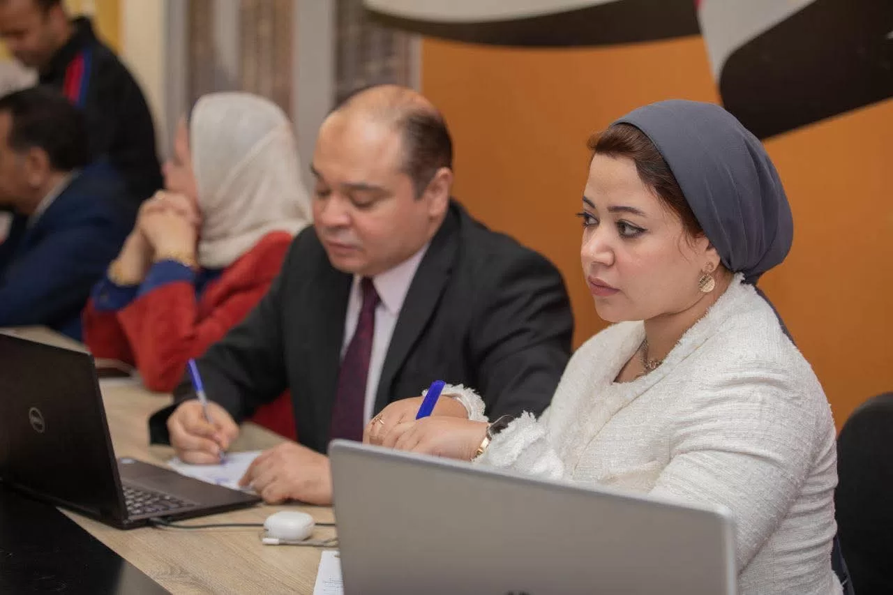 "الشعب الجمهوري" يتابع سير التصويت في 19 دائرة انتخابية 54 - جريدة المساء