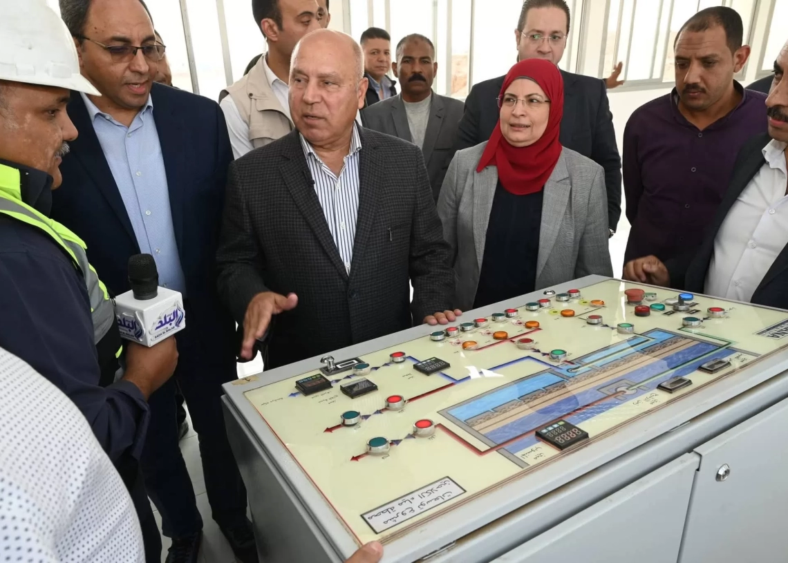 نائب رئيس الوزراء ووزير الصناعة والنقل يتفقد منطقتي "قفط" و"هو" الصناعيتين بقنا 18 - جريدة المساء