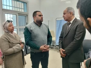 وكيل وزارة الصحة بالجيزة يتفقد وحدتي الود والفهميين بالصف 23 - جريدة المساء