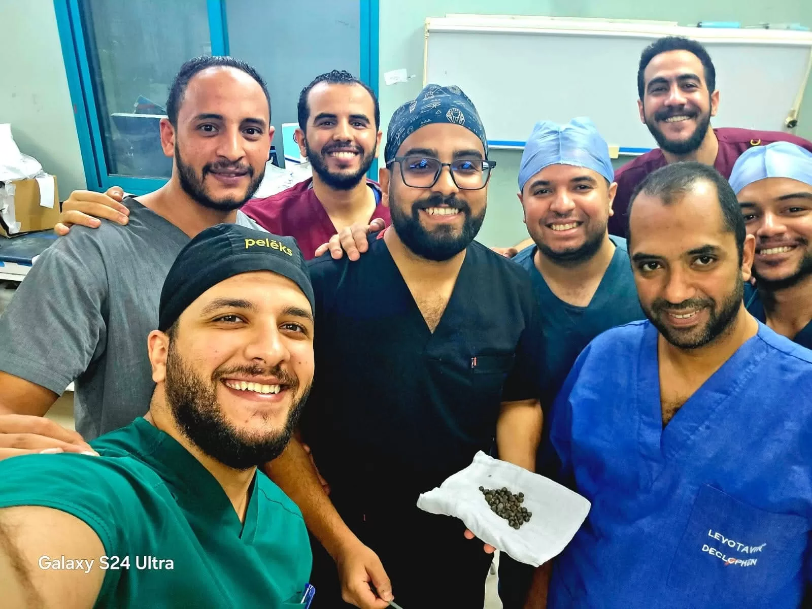 استخراج 58 حصوة من كلية مريض أربعيني في عملية دقيقة بمستشفى قنا الجامعي 21 - جريدة المساء