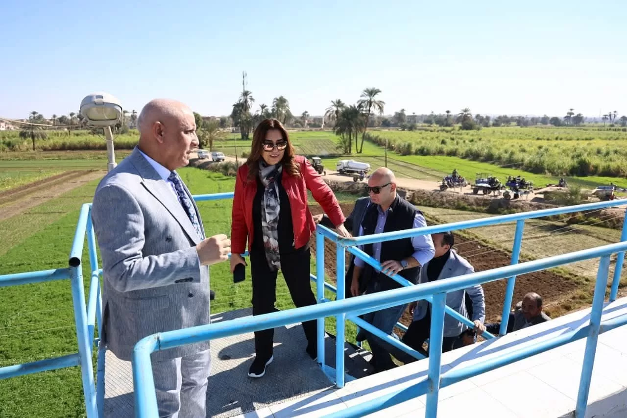 وزيرة التنمية المحلية تفتتح محطة مياه الشرب بقرية حجازة بحري بقوص 58 - جريدة المساء وزيرة التنمية المحلية تفتتح محطة مياه الشرب بقرية حجازة بحري بقوص 57 - جريدة المساء