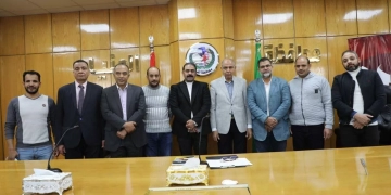 لمنع كارثة محققة.. محافظ المنيا يُكرم مهندسي وفنيي الغاز عقب حادث حي غرب 2 - جريدة المساء لمنع كارثة محققة.. محافظ المنيا يُكرم مهندسي وفنيي الغاز عقب حادث حي غرب 1 - جريدة المساء