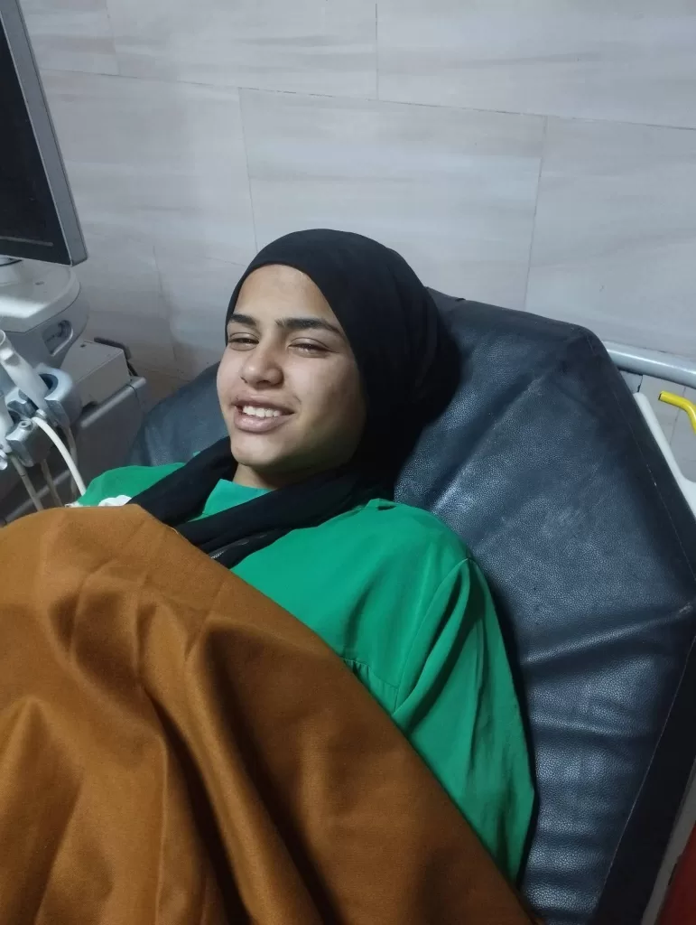 فى جنازات شعبية مهيبة..أهالى أشمون يودعون شهداء لقمة العيش فى حادث الصحراوى 33 - جريدة المساء