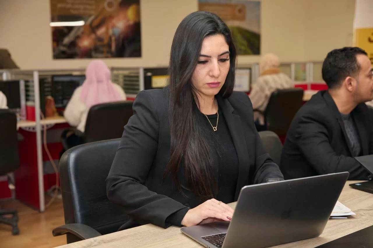 غرفة عمليات “الشعب الجمهوري” تتابع تصويت المصريين بالخارج فى جولة الإعادة بـ19 دائرة ملغاة 31 - جريدة المساء