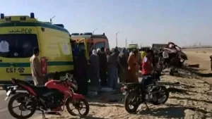 كارثة على الطريق الصحراوي.. مصرع 5 أشخاص بينهم طفلة في تصادم مروع بالمنيا 21 - جريدة المساء