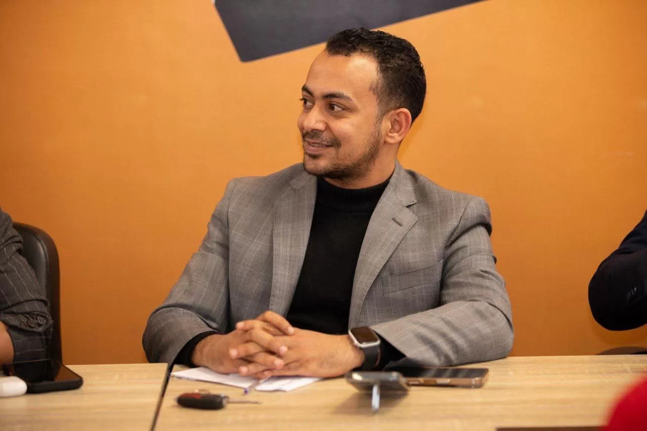 «الشعب الجمهوري» يتابع جولة الإعادة للتصويت بالخارج في الدوائر الـ30 الملغاة 35 - جريدة المساء