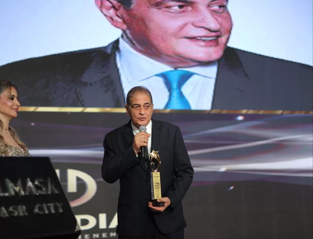 تكريم الإعلامي أسامة كمال كأفضل إعلامي في مصر والوطن العربي لعام 2025 18 - جريدة المساء تكريم الإعلامي أسامة كمال كأفضل إعلامي في مصر والوطن العربي لعام 2025 17 - جريدة المساء