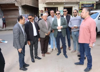 محافظ المنوفية يتفقد رصف و تطوير متفرعات شارع طلعت حرب و طريق ( أبو كلس - إبشادى ) بالشهداء 23 - جريدة المساء