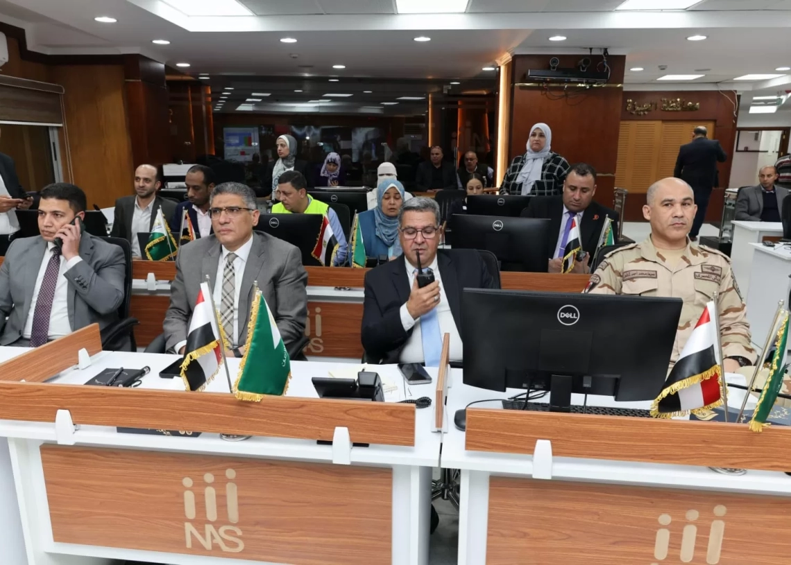 محافظ الجيزة يتابع غلق اللجان الانتخابية بالدائرة الثامنة.. من مركز السيطرة 19 - جريدة المساء