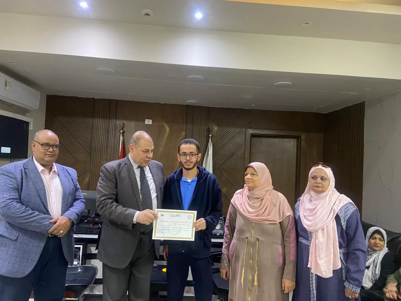 تعليم قنا يكرم المتفوقين في مسابقات الاقتصاد المنزلي والنشاط الصيفي 26 - جريدة المساء