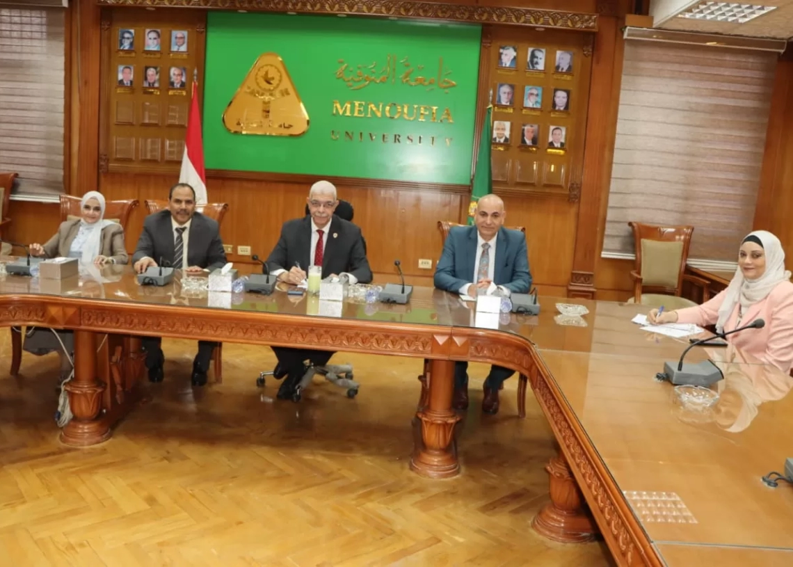 رؤية استراتيجية لتطوير و إعادة هيكلة جميع القطاعات.. بجامعة المنوفية 19 - جريدة المساء