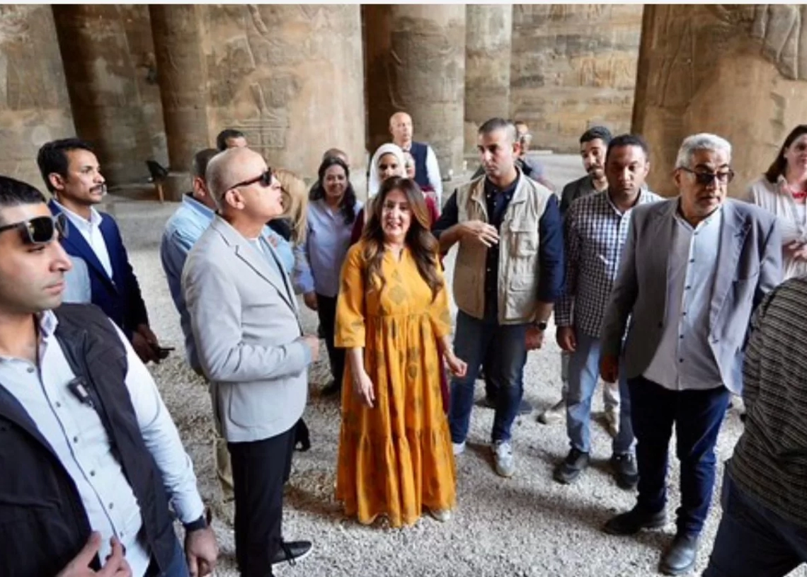 سفيرة الولايات المتحدة تتابع ترميم الأثار بمدينة إسنا 20 - جريدة المساء سفيرة الولايات المتحدة تتابع ترميم الأثار بمدينة إسنا 19 - جريدة المساء