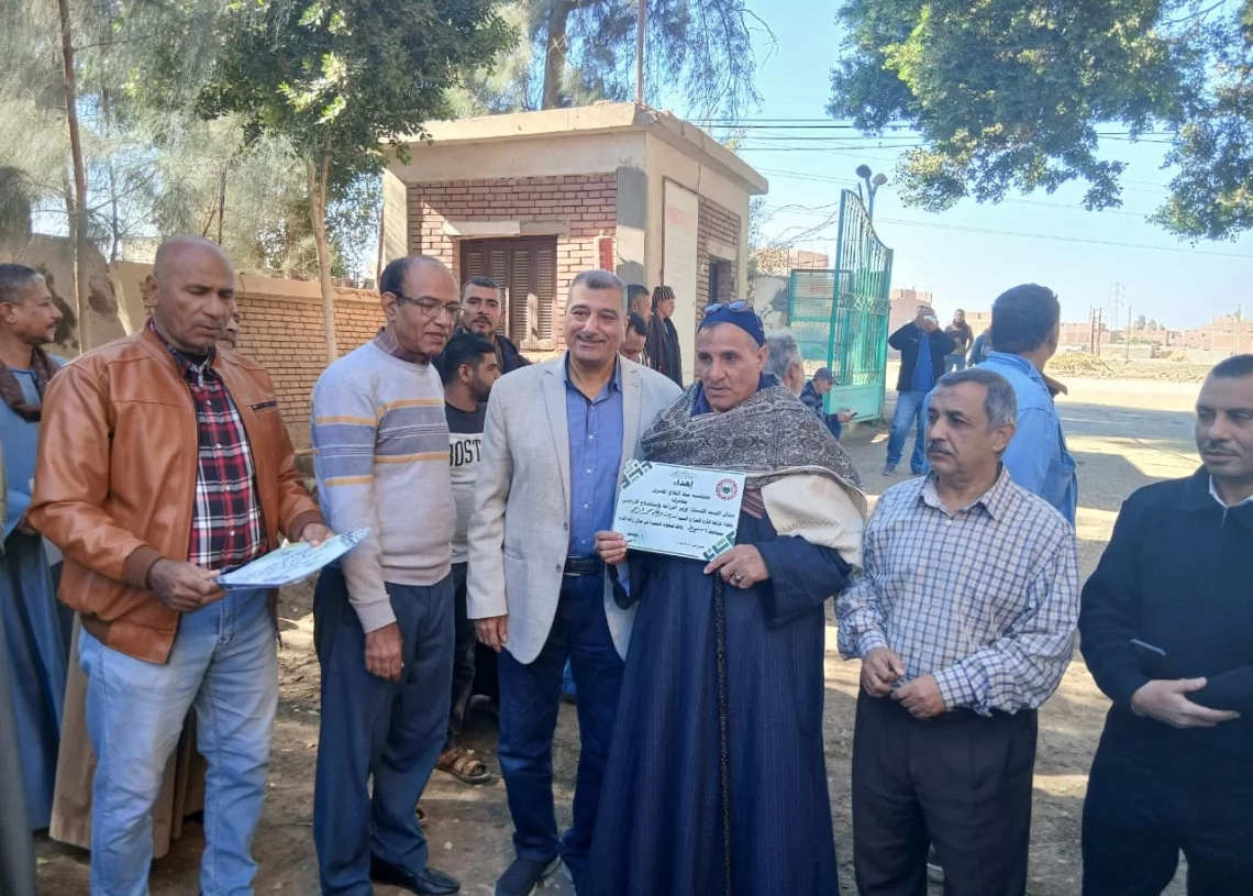 الزراعة : 400 "فراطة ذرة" مُعاد تأهيلها كمنح لصغار المزارعين 20 - جريدة المساء الزراعة : 400 "فراطة ذرة" مُعاد تأهيلها كمنح لصغار المزارعين 19 - جريدة المساء