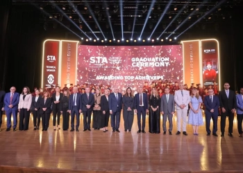 تخريج الدفعة الثانية عشرة من أكاديمية السويدي الفنية 31 - جريدة المساء