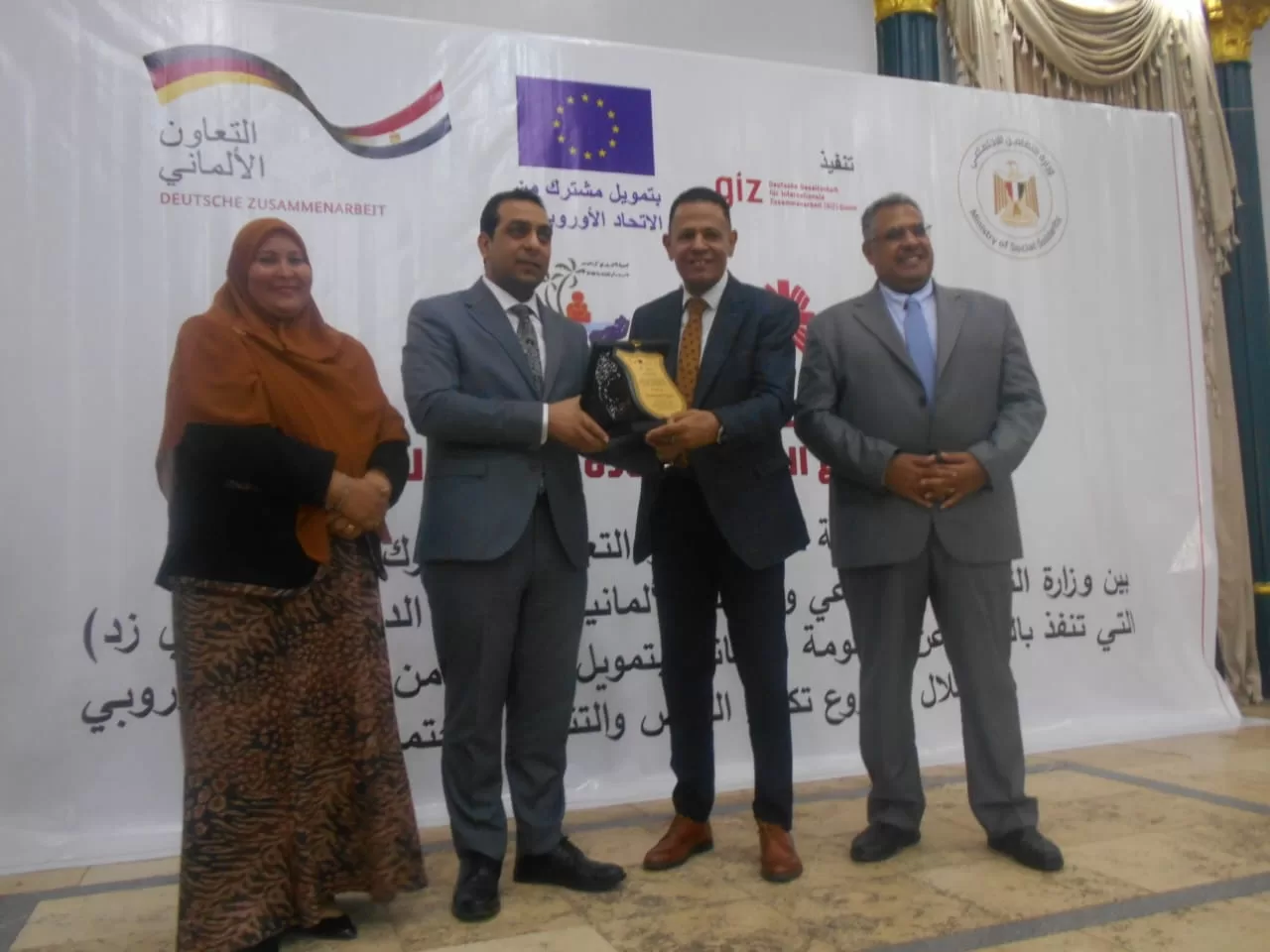 أسرة "طلاب من أجل مصر" تنظم مهرجان الفروسية الأول بجامعة قنا 53 - جريدة المساء