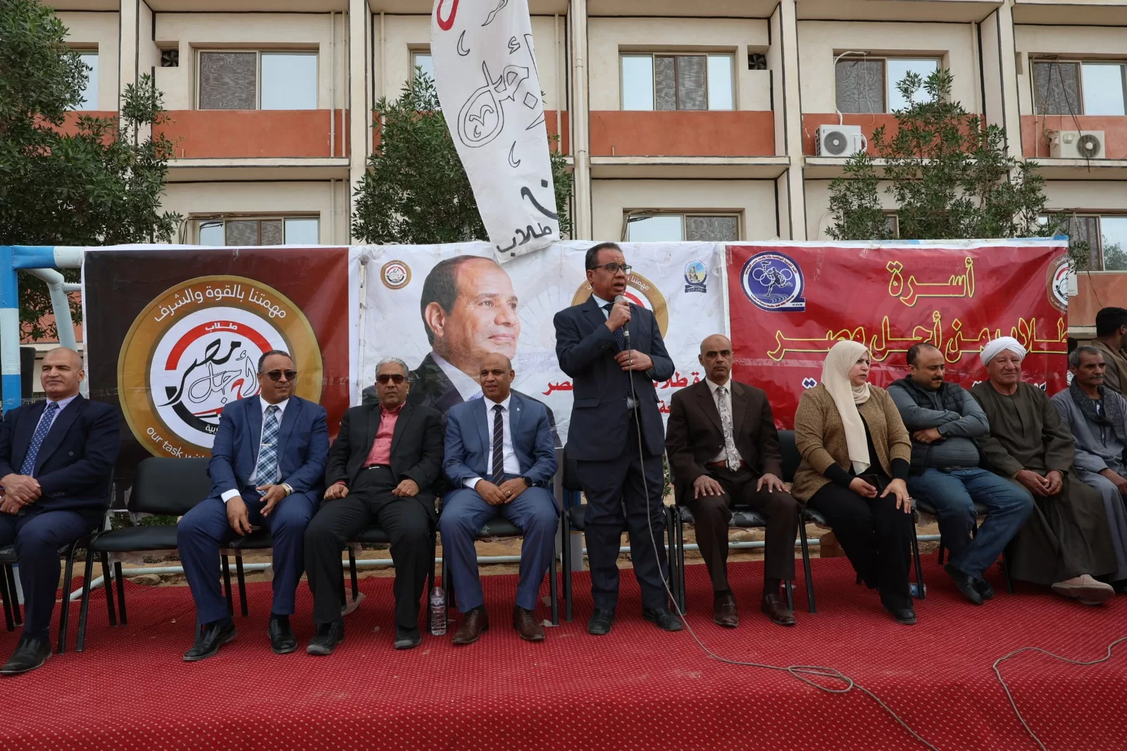 أسرة "طلاب من أجل مصر" تنظم مهرجان الفروسية الأول بجامعة قنا 23 - جريدة المساء