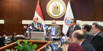 وزير الصحة: لا صحة لانتشار أية فيروسات تنفسية جديدة ومصر خالية من "ماربورغ" 2 - جريدة المساء وزير الصحة: لا صحة لانتشار أية فيروسات تنفسية جديدة ومصر خالية من "ماربورغ" 1 - جريدة المساء