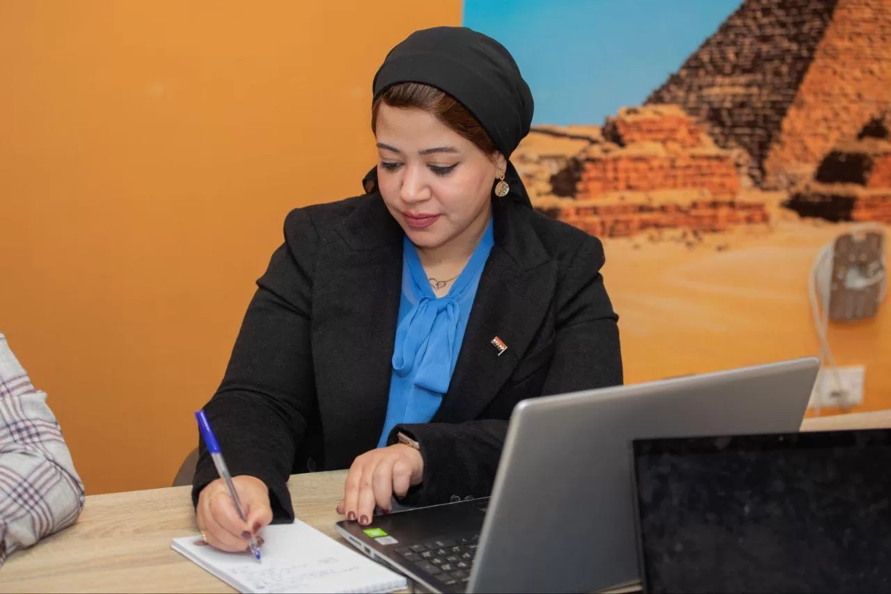 الأمين العام لحزب الشعب الجمهوري يترأس غرفة العمليات المركزية لمتابعة تصويت المصريين في الخارج بالدوائر الثلاثين الملغاة 45 - جريدة المساء