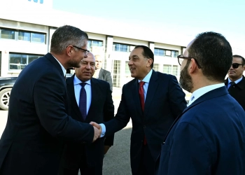 رئيس الوزراء يفتتح مصنع "ليوني مصر" العالمية لضفائر السيارات بمدينة بدر 25 - جريدة المساء