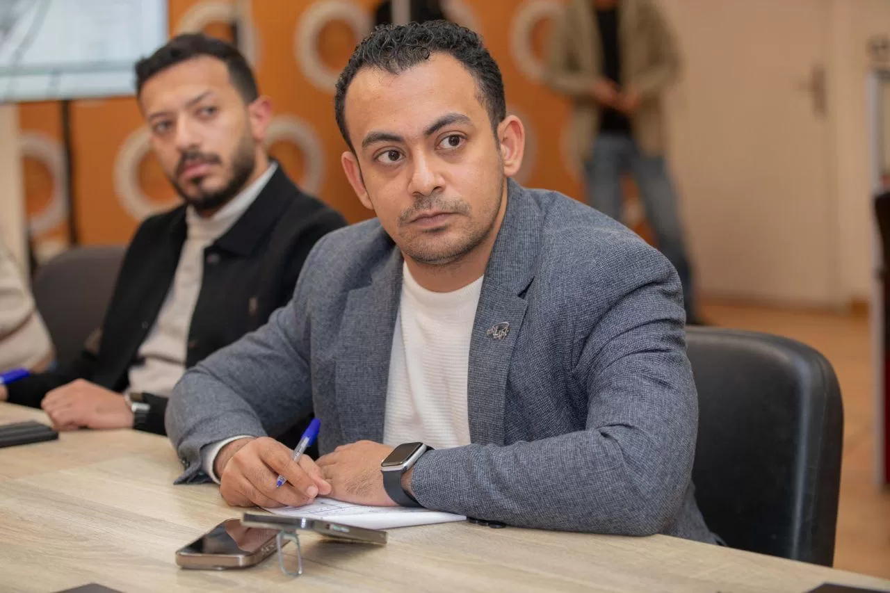 الأمين العام لحزب الشعب الجمهوري يتابع سير العملية الانتخابية في الداخل بالدوائر الثلاثين الملغاة من المرحلة الأولى 33 - جريدة المساء