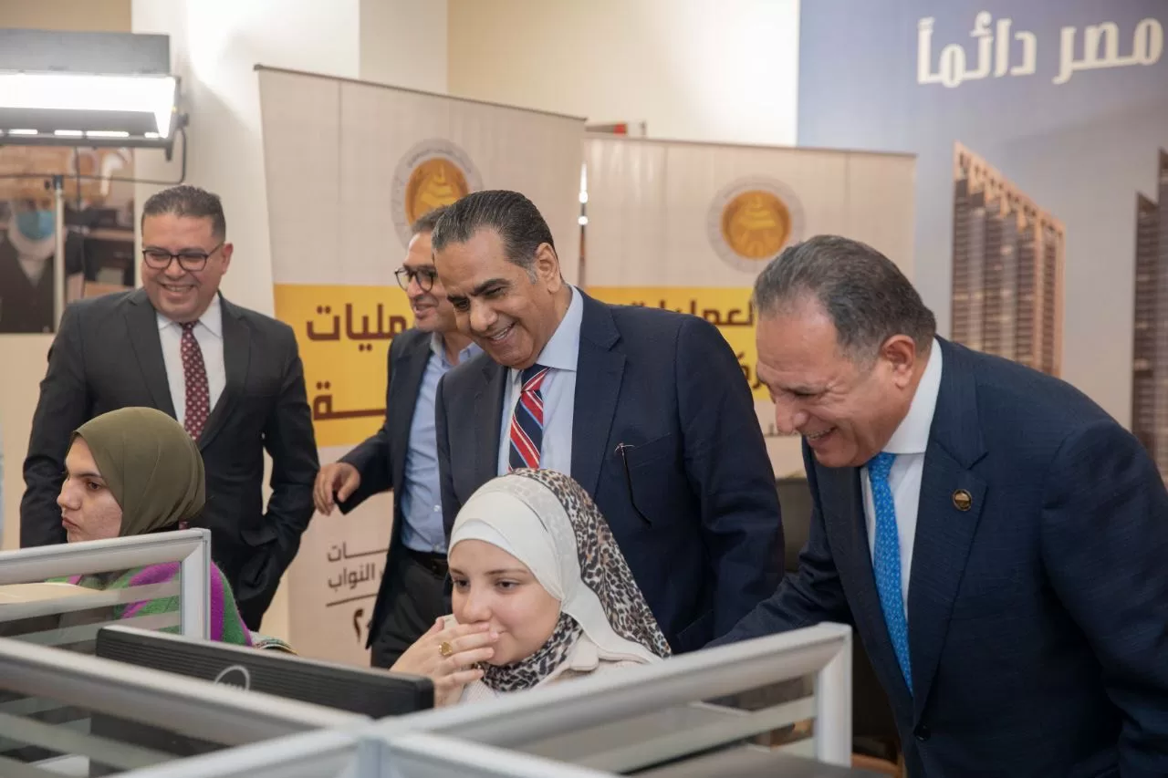 الأمين العام لحزب الشعب الجمهوري يتابع سير العملية الانتخابية في الداخل بالدوائر الثلاثين الملغاة من المرحلة الأولى 63 - جريدة المساء