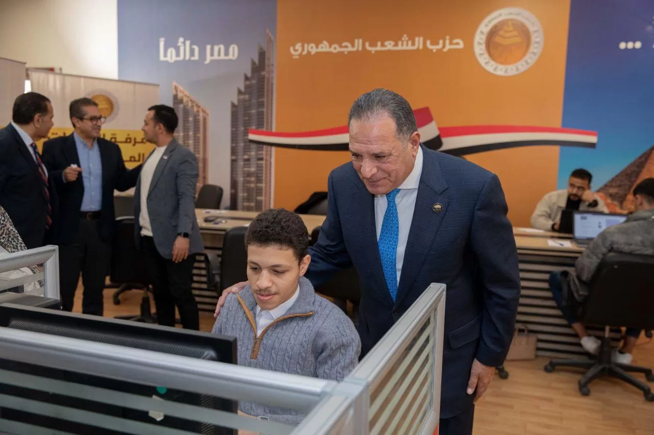 الأمين العام لحزب الشعب الجمهوري يتابع سير العملية الانتخابية في الداخل بالدوائر الثلاثين الملغاة من المرحلة الأولى 61 - جريدة المساء