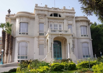 لجنة لرعاية استخدام الحيوانات لإجراء الأبحاث بعين شمس 26 - جريدة المساء لجنة لرعاية استخدام الحيوانات لإجراء الأبحاث بعين شمس 25 - جريدة المساء