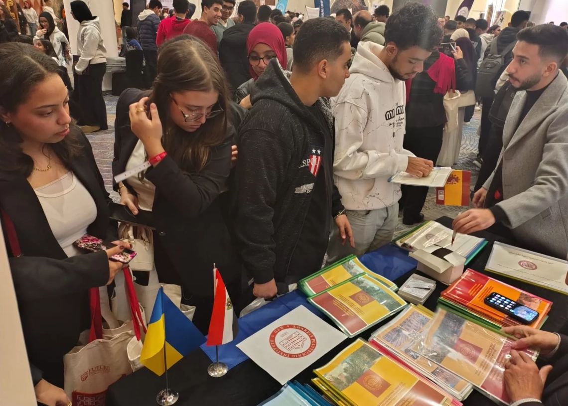 أوكرانيا تستعرض إمكانياتها التعليمية في معرض EDU Gate بالأسكندرية 20 - جريدة المساء أوكرانيا تستعرض إمكانياتها التعليمية في معرض EDU Gate بالأسكندرية 19 - جريدة المساء