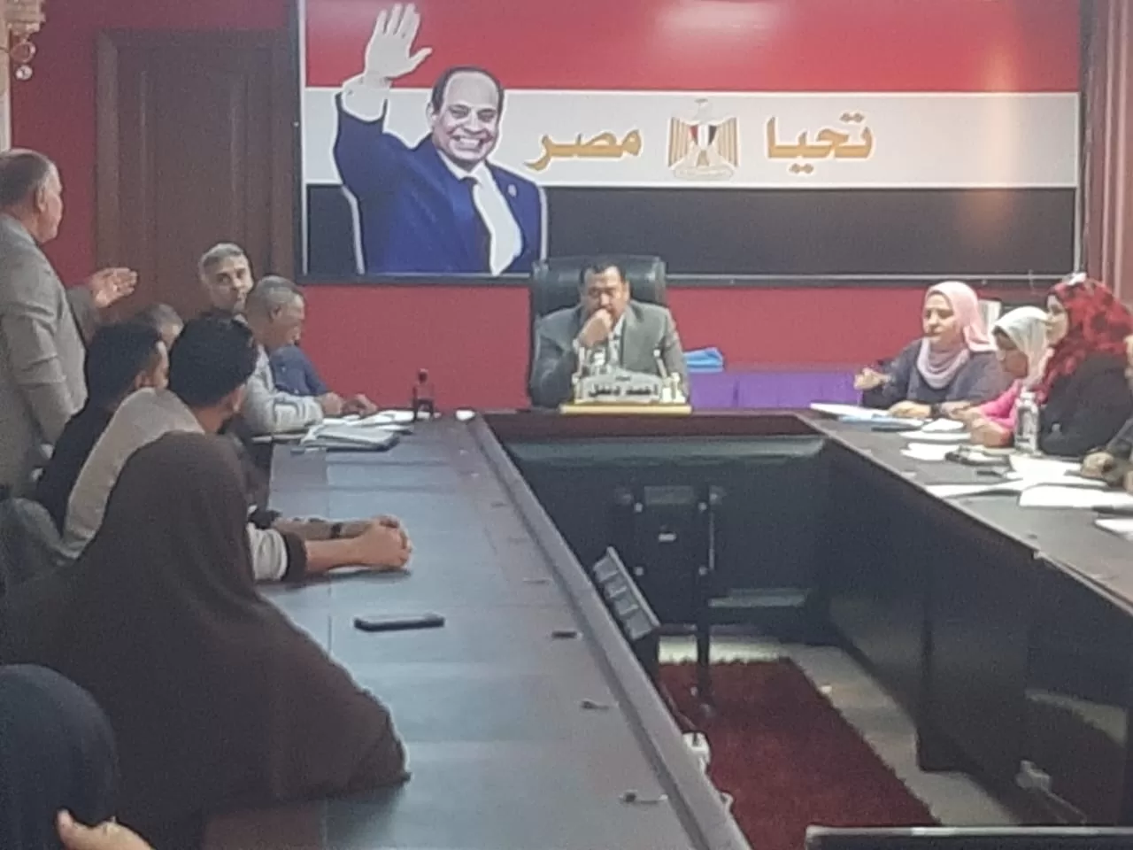 رئيس مدينة سفاجا يعقد اللقاء الدوري مع المواطنين.. ويكرّم العاملين المحالين إلى المعاش 17 - جريدة المساء