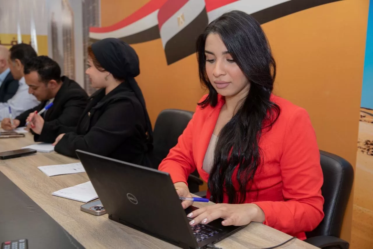 لليوم الثاني.. "الشعب الجمهوري" يواصل متابعة سير العملية الانتخابية في الدوائر الثلاثين الملغاة بالمرحلة الأولى 53 - جريدة المساء