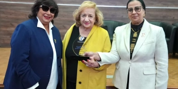 لجنة الفنون والثقافة بالمجلس القومي تناقش العنف الإلكتروني ضد المرأة ومهارات النجاة – جروح بلا ندبات 1 - جريدة المساء