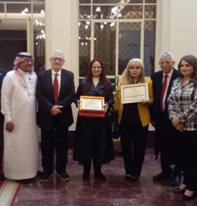 المجلس القومي مهنئا مجلة «حواء» لفوزها بجائزة أفضل مجلة فى مسابقة الأسرة العربية للتنمية 95 - جريدة المساء