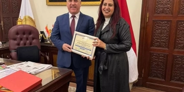 المجلس القومي مهنئا مجلة «حواء» لفوزها بجائزة أفضل مجلة فى مسابقة الأسرة العربية للتنمية 13 - جريدة المساء