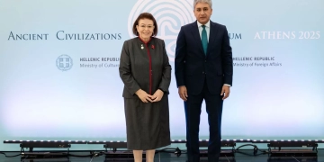 مصر تشارك فى الإجتماع الوزارى لمنتدى الحضارات القديمة بأثينا .. شريف فتحى: مستمرون فى دعم الجهود العالمية لحماية التراث ومواجهة الاتجار غير المشروع بالممتلكات الثقافية 1 - جريدة المساء