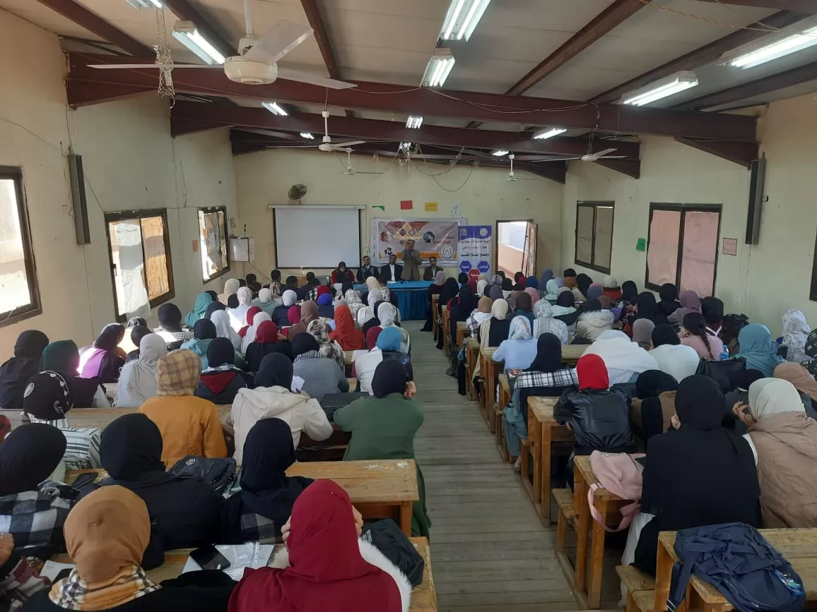 مجمع إعلام قنا ينظم ندوة حول "المشروعات القومية واقع عملي ضد الشائعات" 21 - جريدة المساء