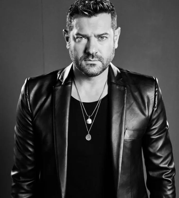 نصف مليار جنيه لعمرو يوسف عن "السلم والثعبان ٢"  19 - جريدة المساء